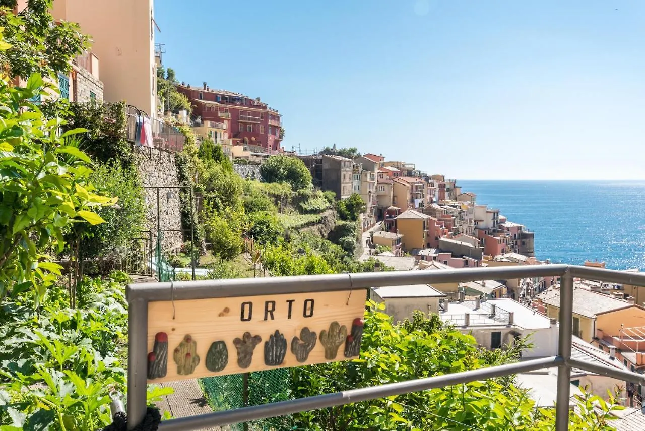 La Torretta Lodge Manarola 3*,  Italy